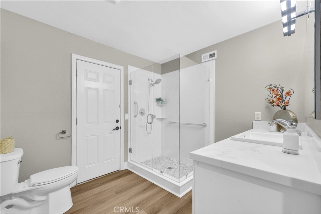 MLS #OC25243083 image #14