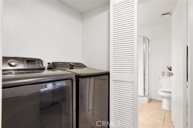 MLS #OC25243087 image #13