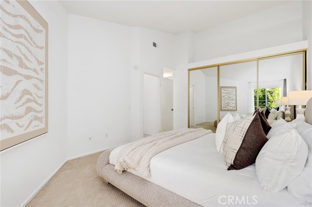 MLS #OC25243087 image #17