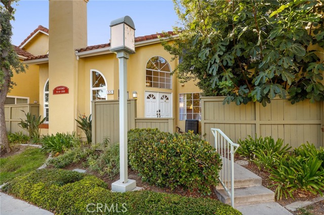 MLS #OC25243087 image #2