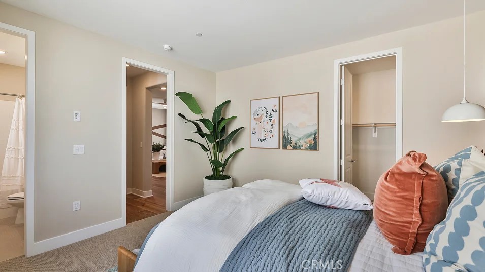 MLS #OC25243159 image #21