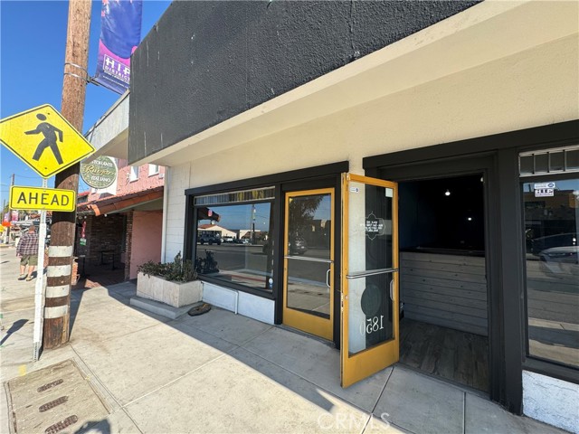 MLS #OC25243197 img 5