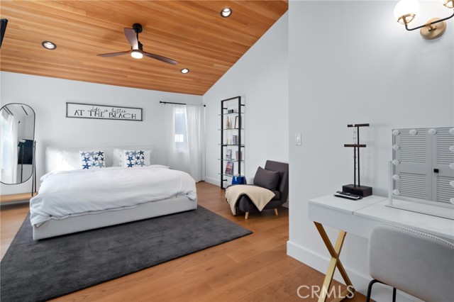 MLS #OC25243228 image #14