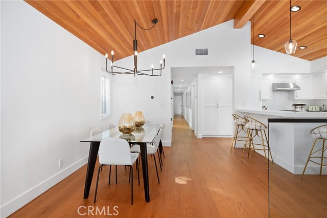 MLS #OC25243228 image #3