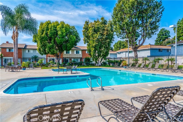 MLS #OC25243251 image #21