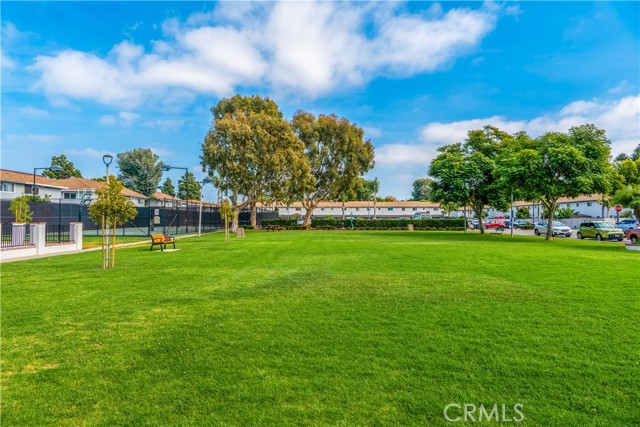 MLS #OC25243251 image #30