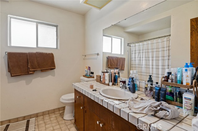 MLS #OC25243281 image #16