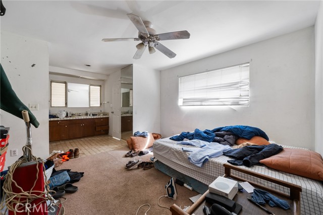 MLS #OC25243281 image #25