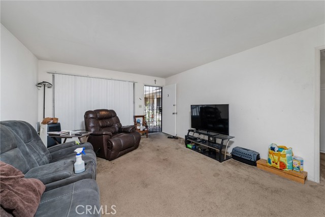 MLS #OC25243281 image #33