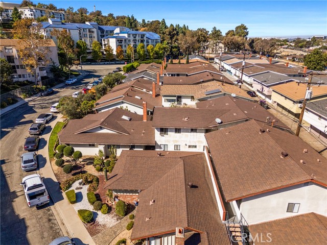 MLS #OC25243281 image #37