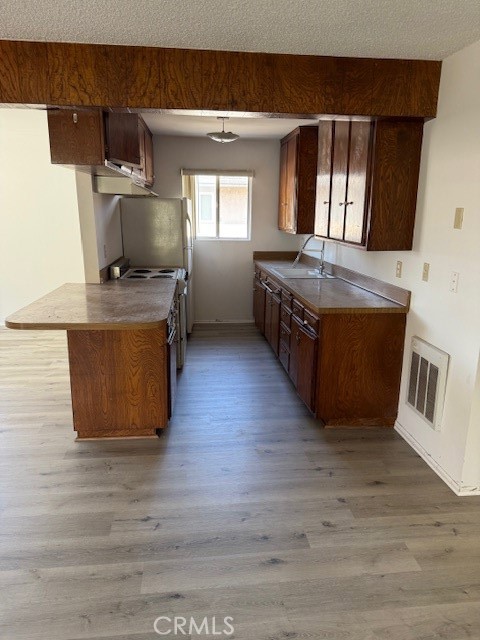 MLS #OC25243281 image #40