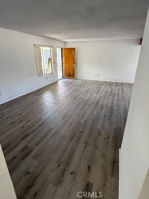 MLS #OC25243281 image #42