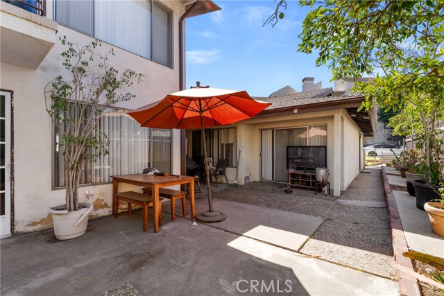 MLS #OC25243281 image #5