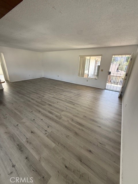 MLS #OC25243281 image #6