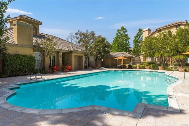 MLS #OC25243296 image #16