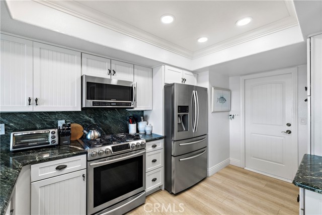 MLS #OC25243305 image #15