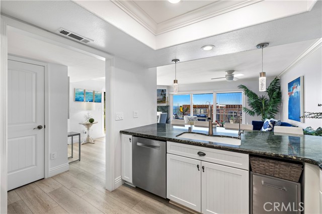 MLS #OC25243305 image #16