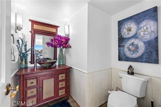 MLS #OC25243305 image #17