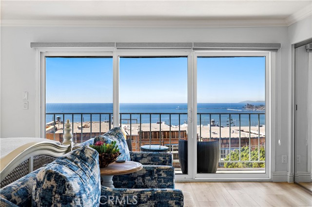 MLS #OC25243305 image #25