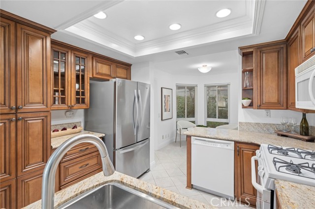 MLS #OC25243324 image #12