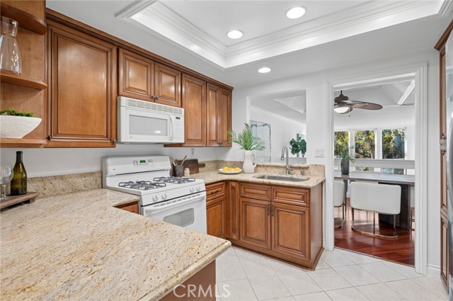 MLS #OC25243324 image #13