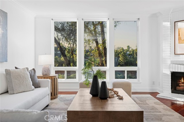 MLS #OC25243324 image #19