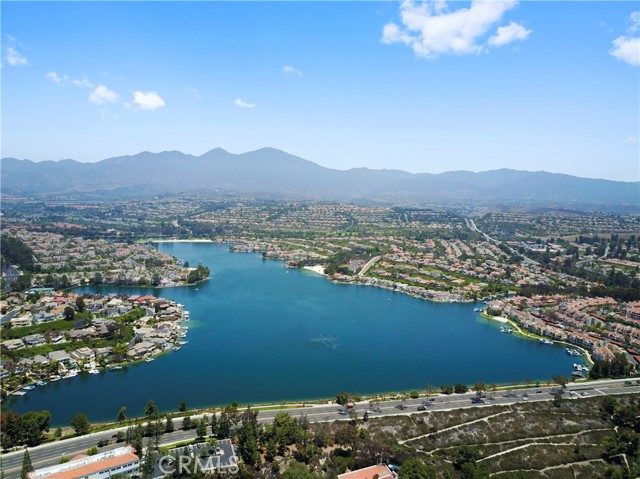 MLS #OC25243324 image #51