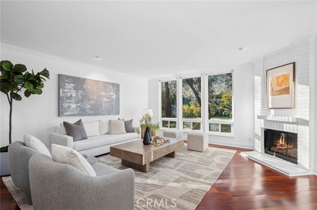 MLS #OC25243324 image #7