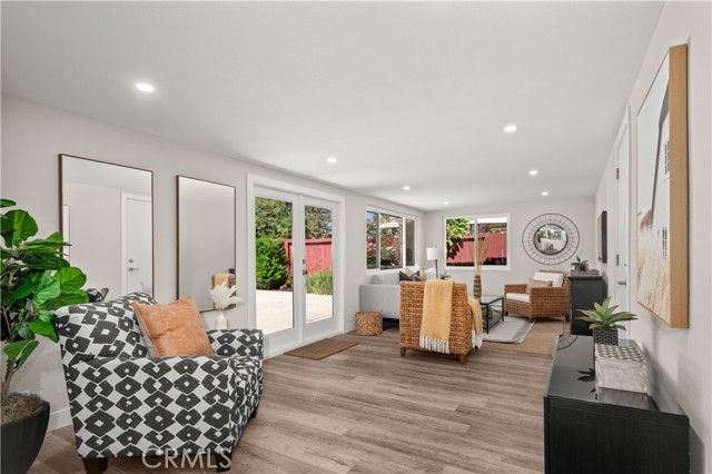 MLS #OC25243333 image #12