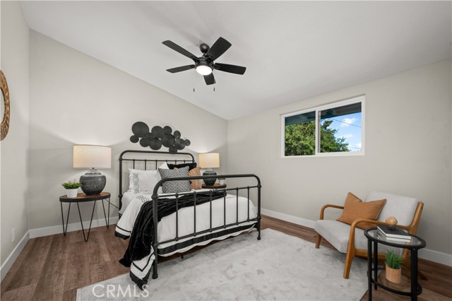 MLS #OC25243333 image #15