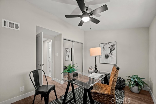 MLS #OC25243333 image #20