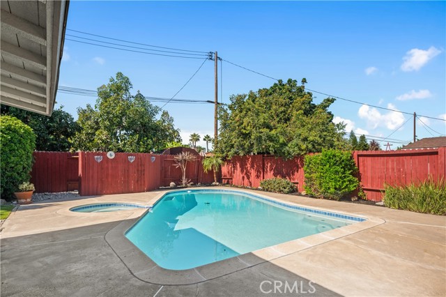 MLS #OC25243333 image #29