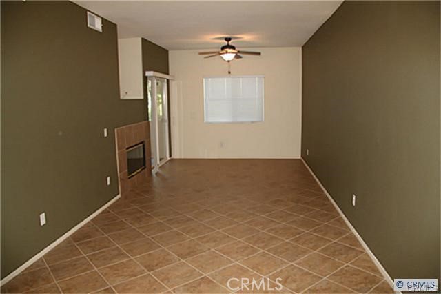 MLS #OC25243357 image #1