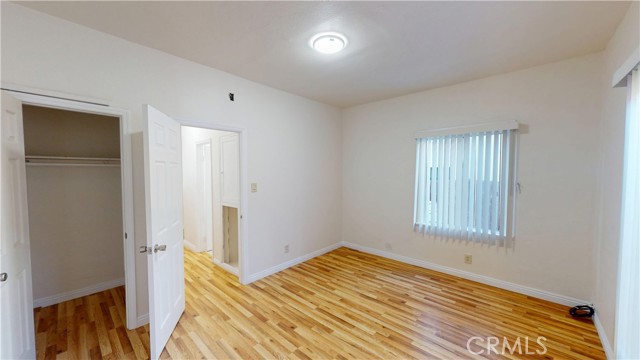 MLS #OC25243436 image #17