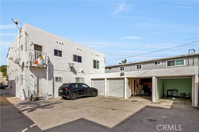 MLS #OC25243436 image #23