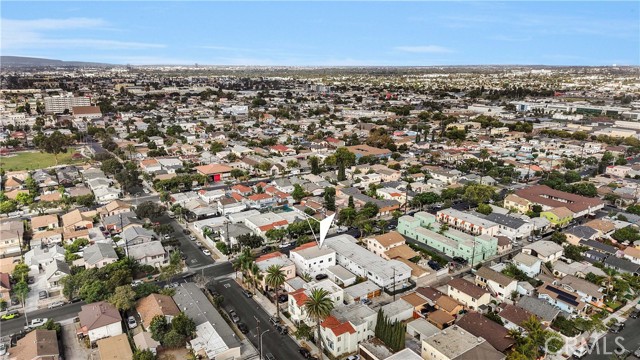 MLS #OC25243436 image #25