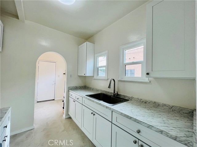 MLS #OC25243436 image #5