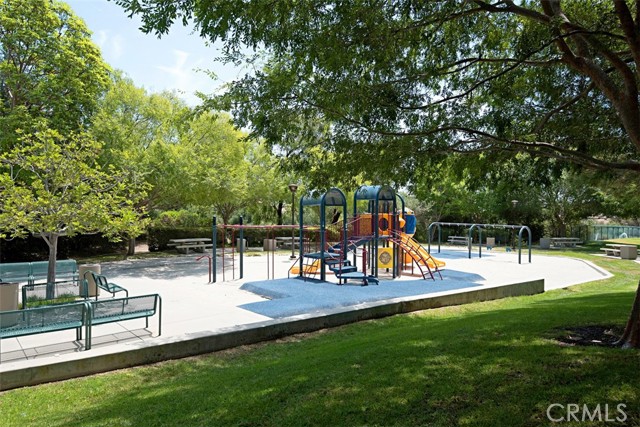 MLS #OC25243440 image #28