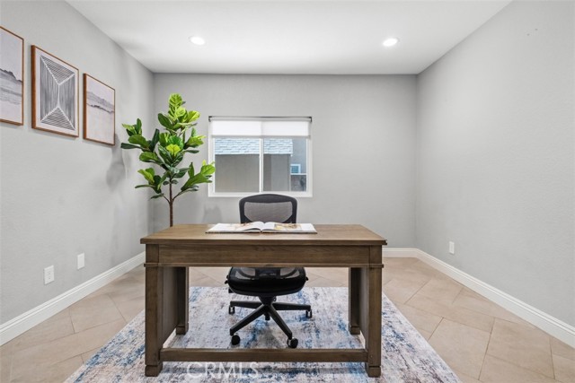 MLS #OC25243440 image #5