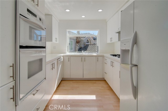 MLS #OC25243490 image #12