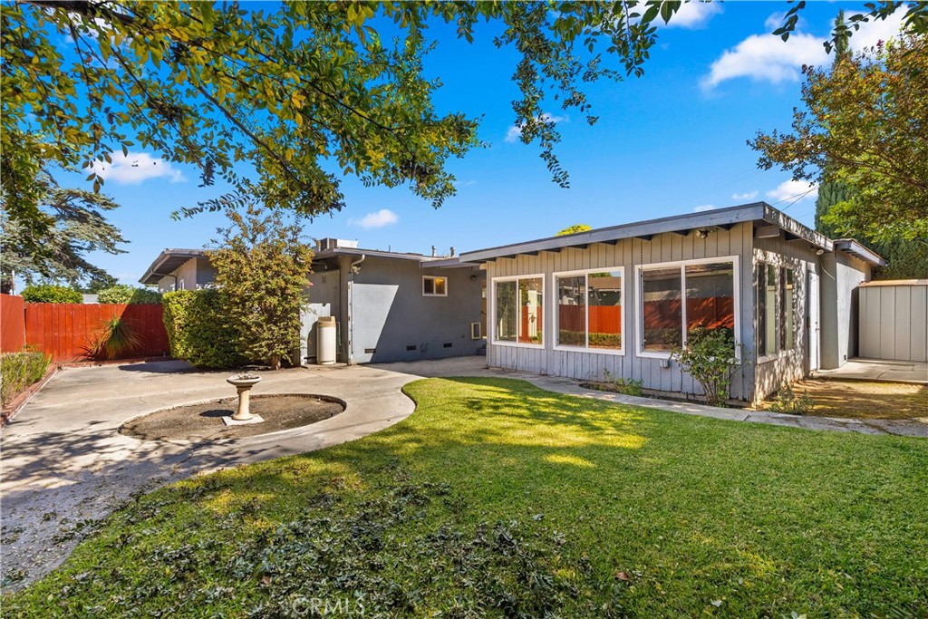 MLS #OC25243491 image #27