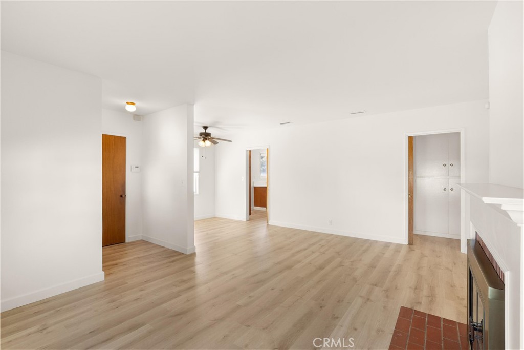 MLS #OC25243491 image #6