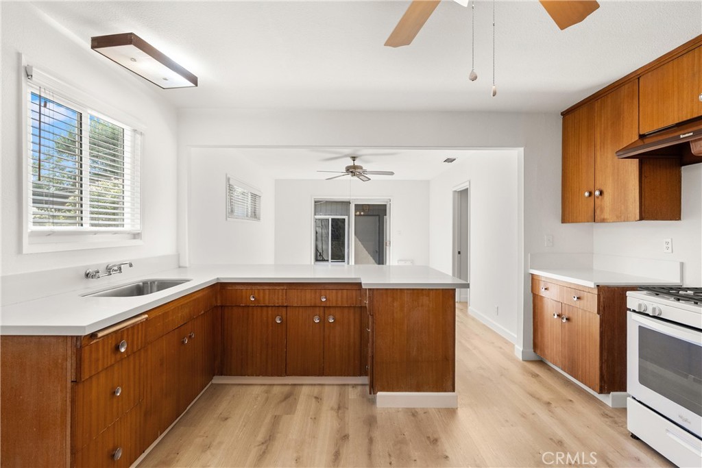 MLS #OC25243491 image #7