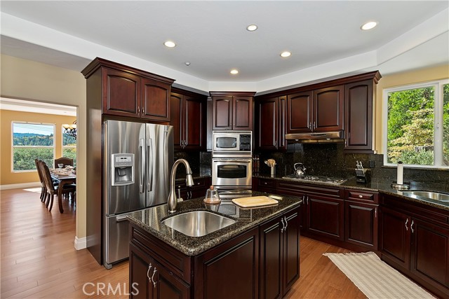 MLS #OC25243506 image #13