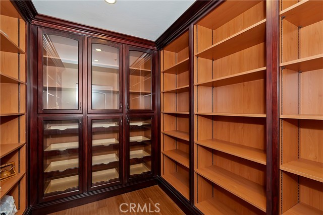 MLS #OC25243506 image #15