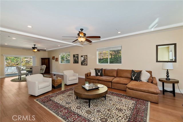 MLS #OC25243506 image #16