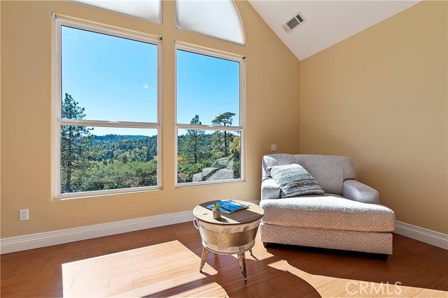 MLS #OC25243506 image #22