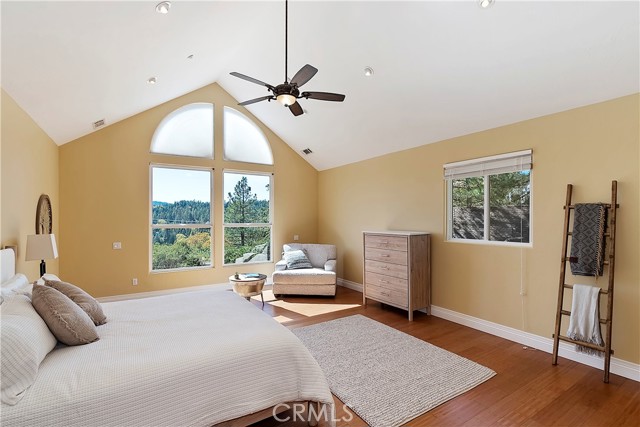 MLS #OC25243506 image #24