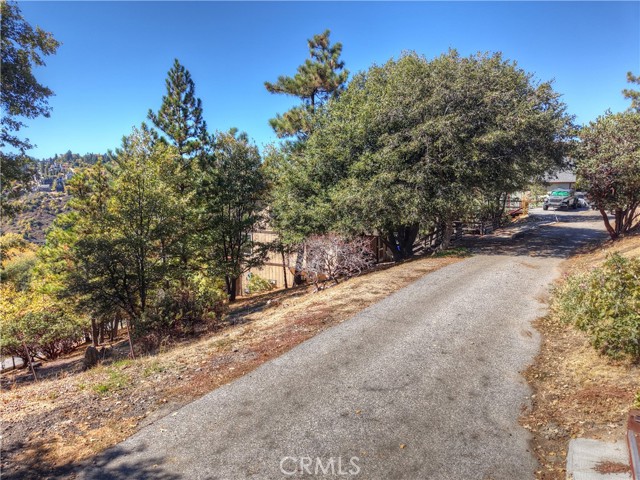 MLS #OC25243507 image #10