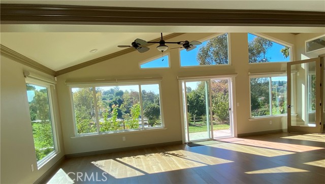 MLS #OC25243522 image #19